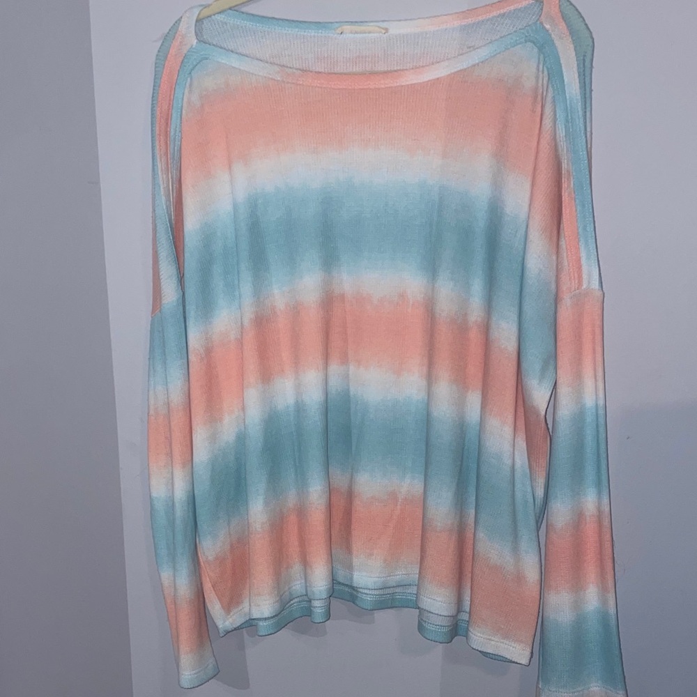 Pink blue and white top